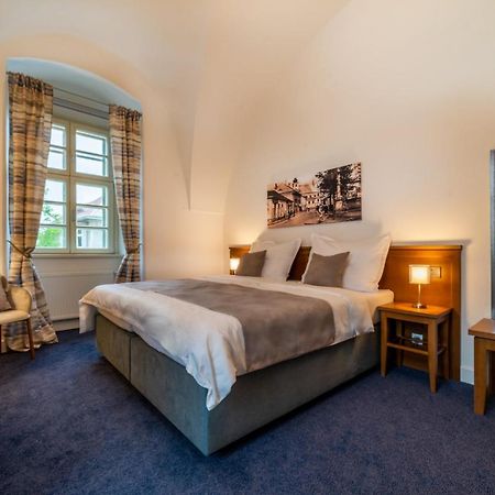 Hotel Pansky Pivovar Holešov エクステリア 写真