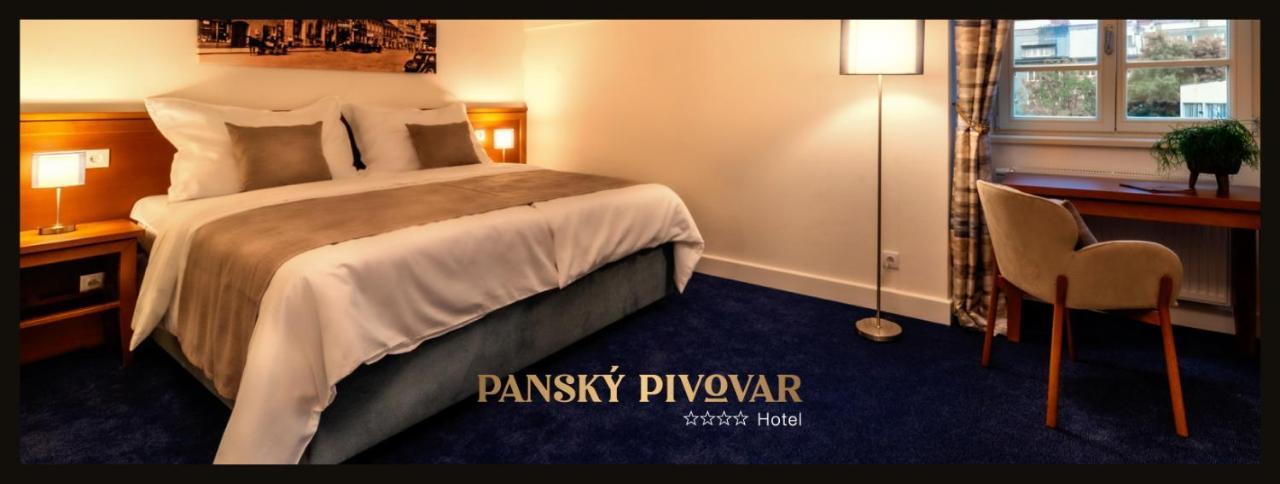 Hotel Pansky Pivovar Holešov エクステリア 写真